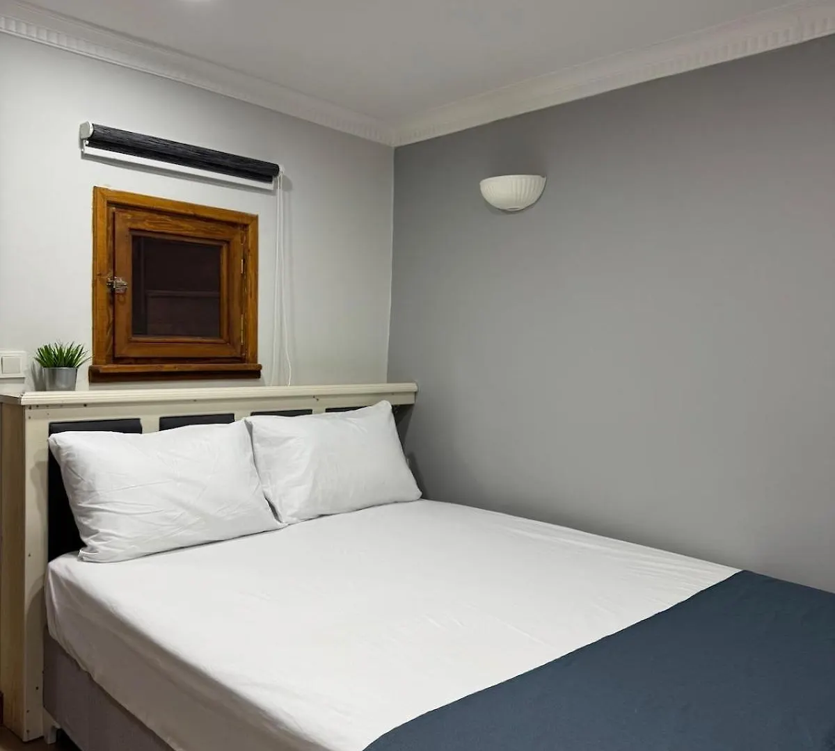 Perahomes Attic Apartment Istanbul Turkey