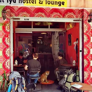 Chillout Lya & Lounge Hostel